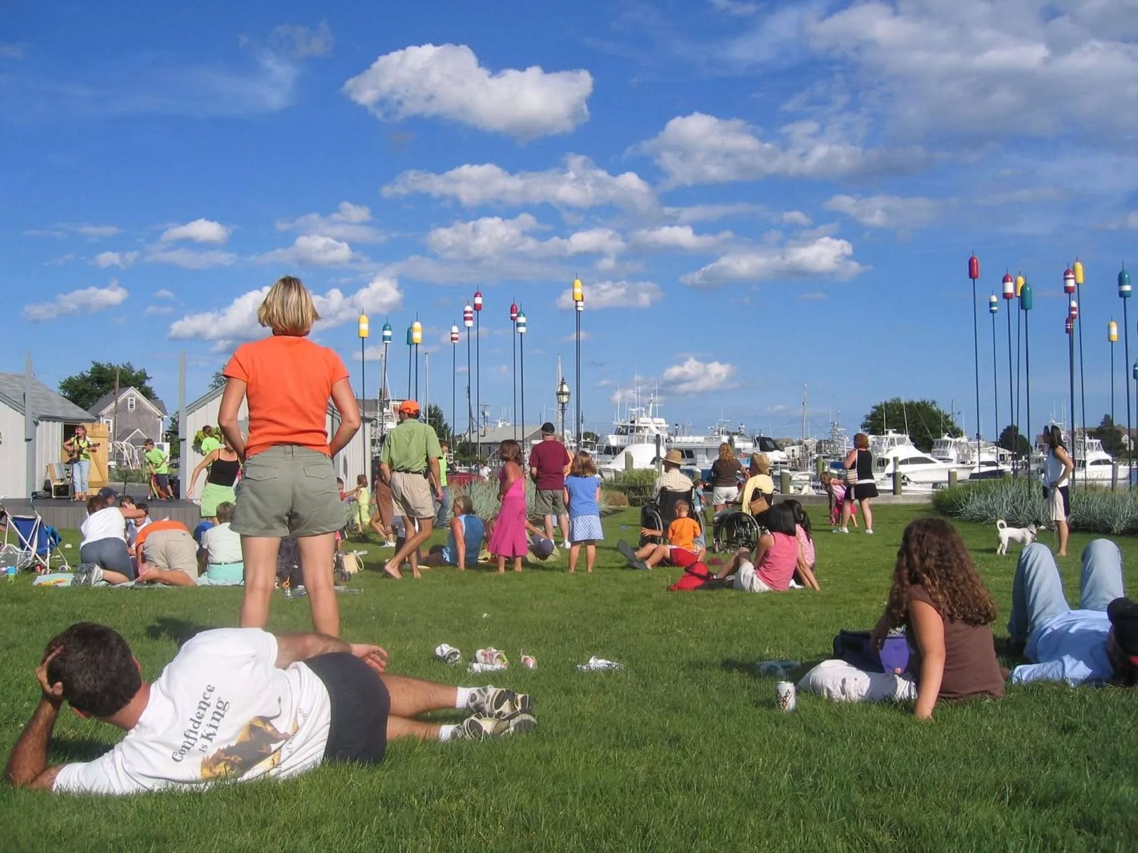The crowd at Aselton Park